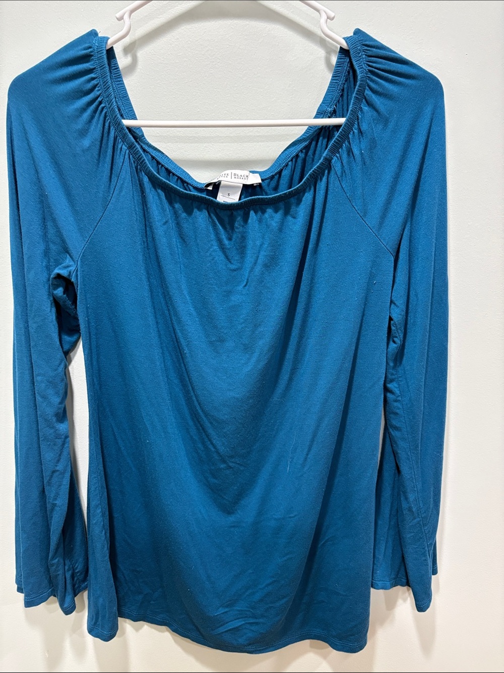 Teal Long-Sleeve Scoop Neck Top. Can be worn off the shoulder as well.